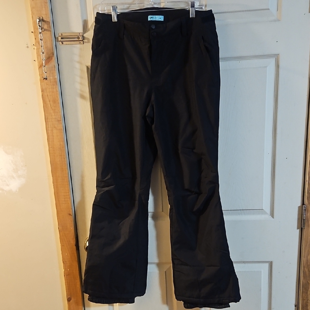 ROXY SNOW PANTS: BLACK: NEW WITHOUT TAGS: SIZE SMALL